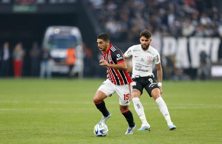 Corinthians e São Paulo iniciam luta por vaga na final