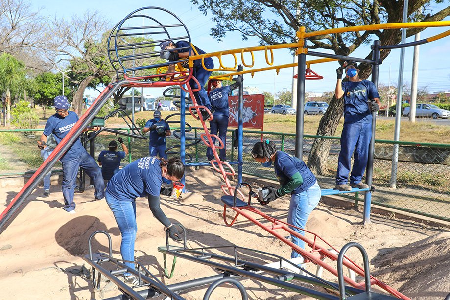 Alunos do RenovaDF recuperam equipamentos públicos do Núcleo Bandeirante