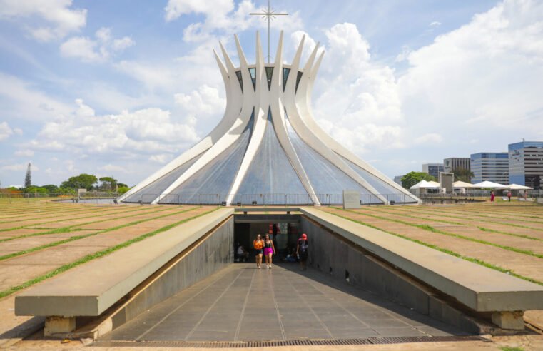 Esplanada interditada nesta quinta para a Festa de Nossa Senhora Aparecida