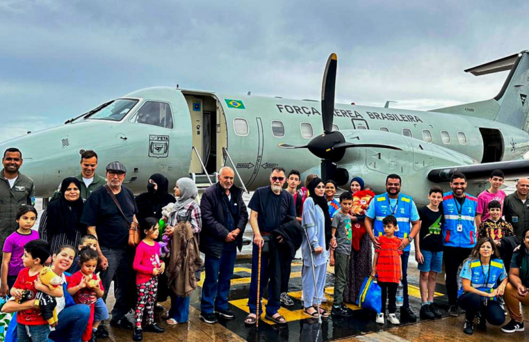 Grupo de repatriados da Faixa de Gaza chega a Campinas