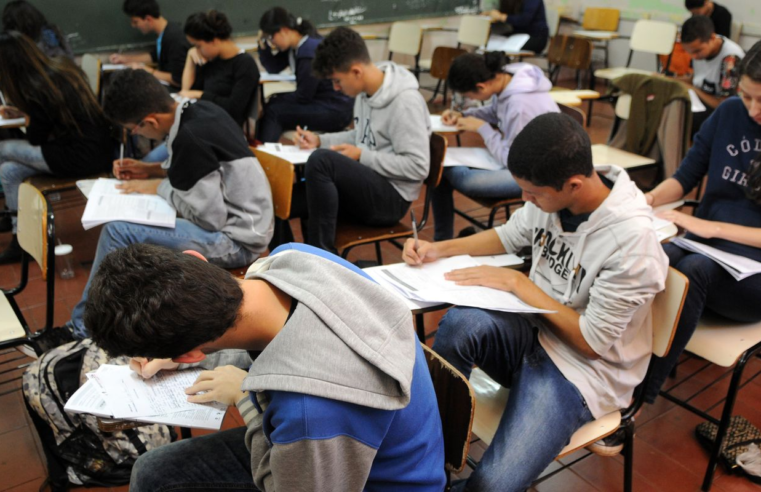 Poupança de incentivo a estudantes do ensino médio terá R$ 6,1 bilhões
