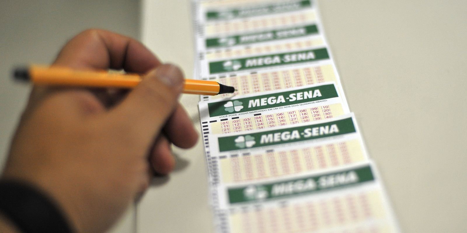 Mega-Sena sorteará neste sábado prêmio de R$ 10 milhões