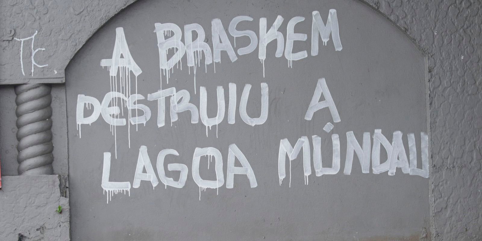 Ex-moradores de bairros desativados revelam sentimentos em mensagens