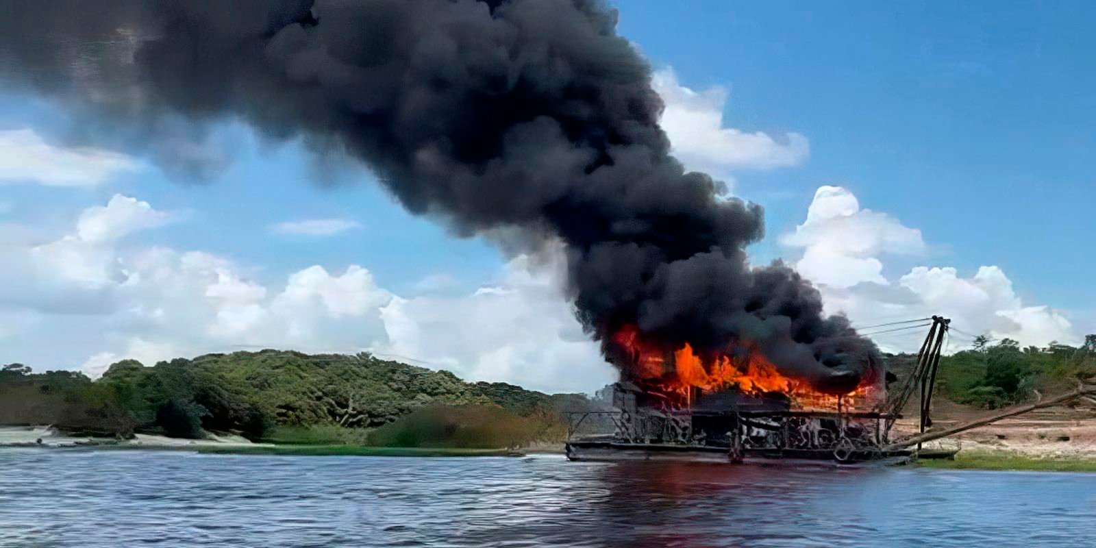 Garimpo ilegal no Amazonas é alvo de operação da Polícia Federal