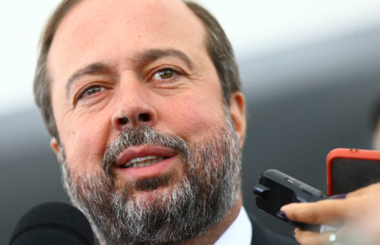 Governo vai nacionalizar produção de biocombustíveis