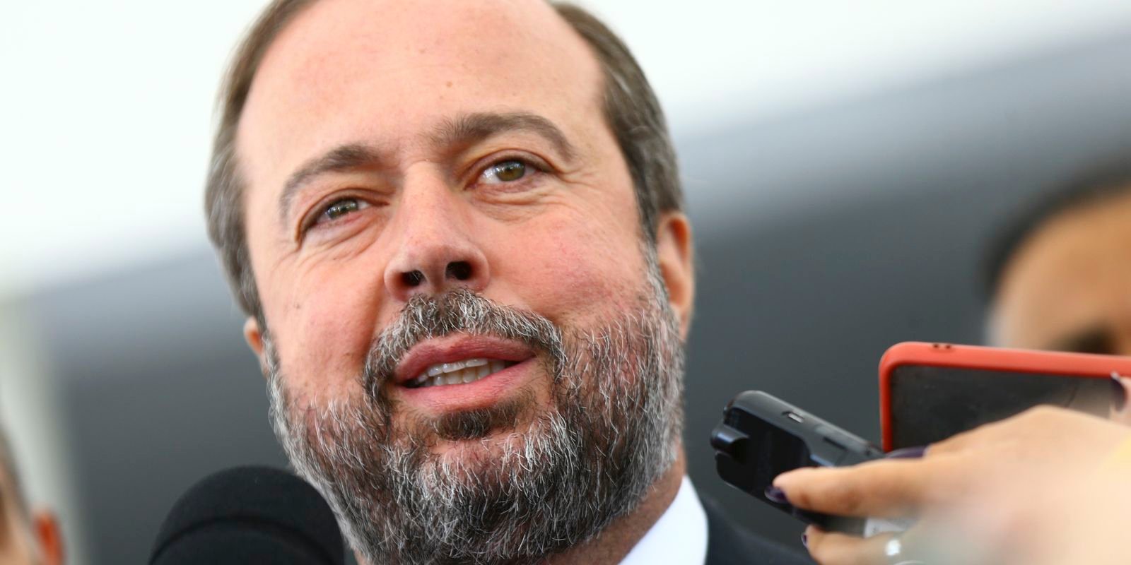 Governo vai nacionalizar produção de biocombustíveis