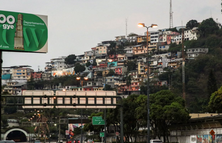 Secretária equatoriana admite que o sistema de inteligência falhou