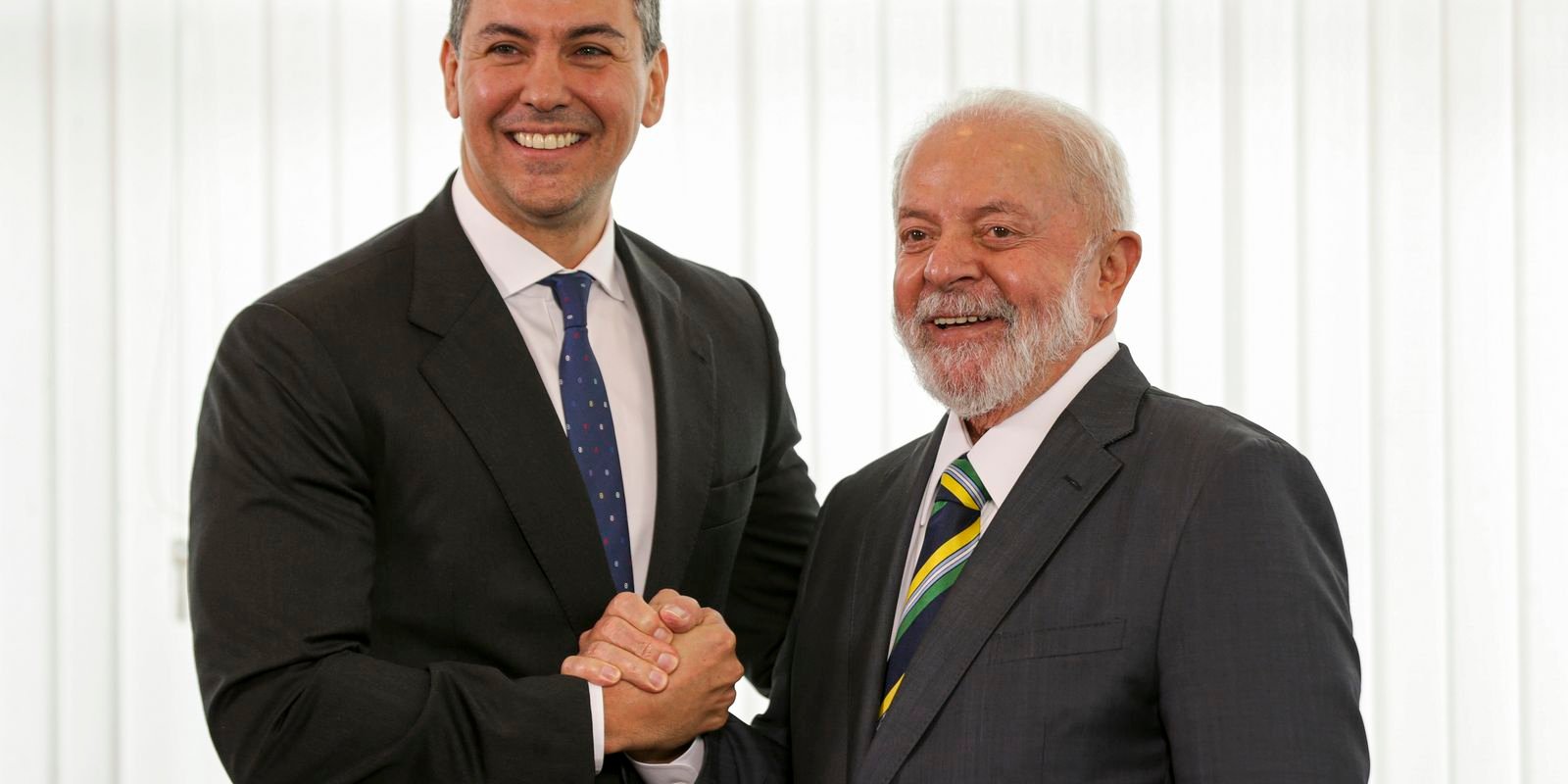 Lula se reúne com presidente do Paraguai e discute energia de Itaipu