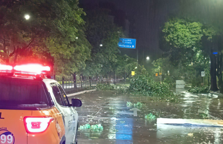 Temporal deixa um morto e milhares sem energia no Rio Grande do Sul