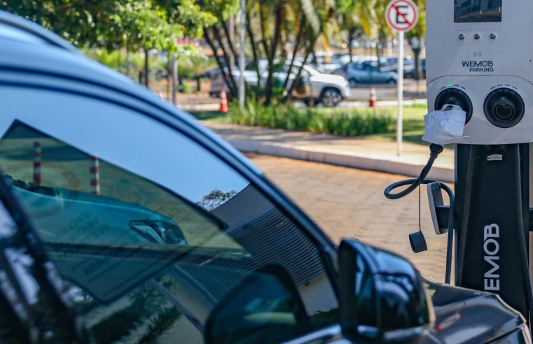 Carros elétricos que estourarem cotas de importação pagarão tarifas