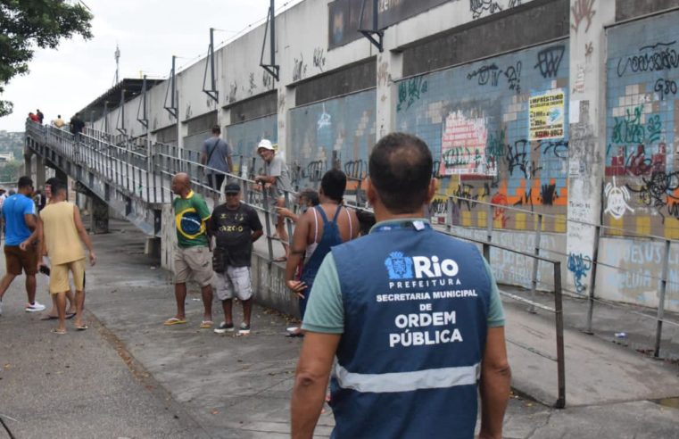 Órgãos públicos do Rio fazem operação para o fim da Feira de Acari