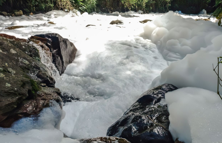 Joinville decreta emergência após vazamento de ácido sulfônico