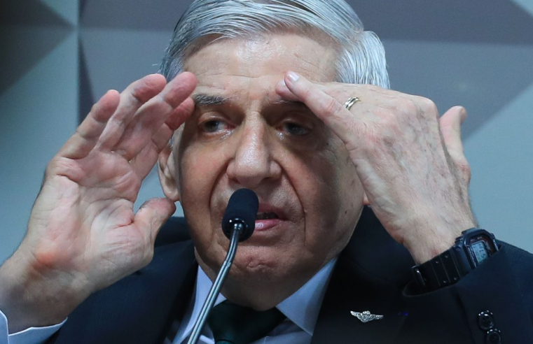 General Augusto Heleno é intimado a depor em investigação sobre Abin