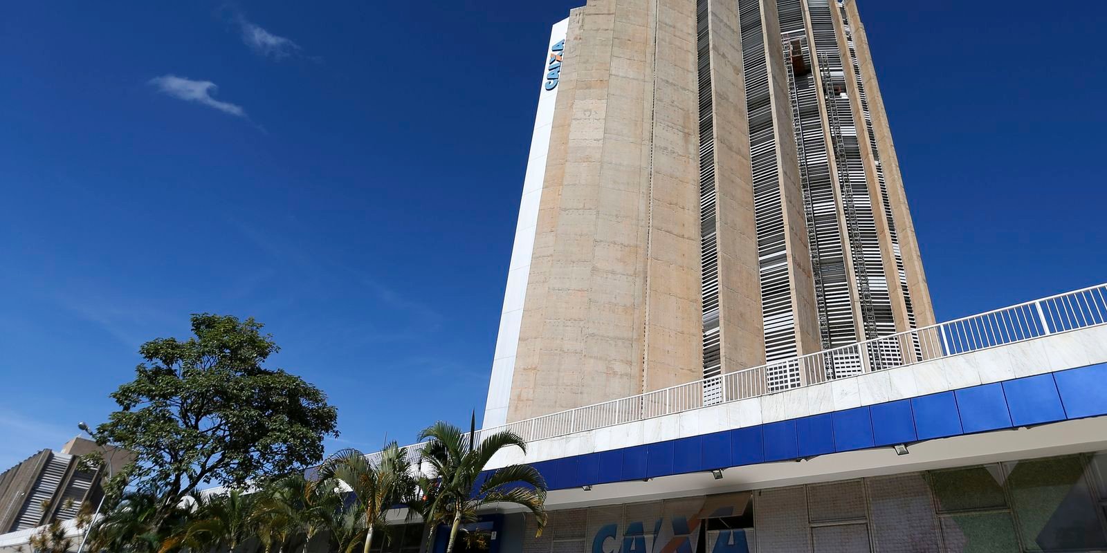 Caixa abre inscrições para concurso com salários de até R$ 14,9 mil