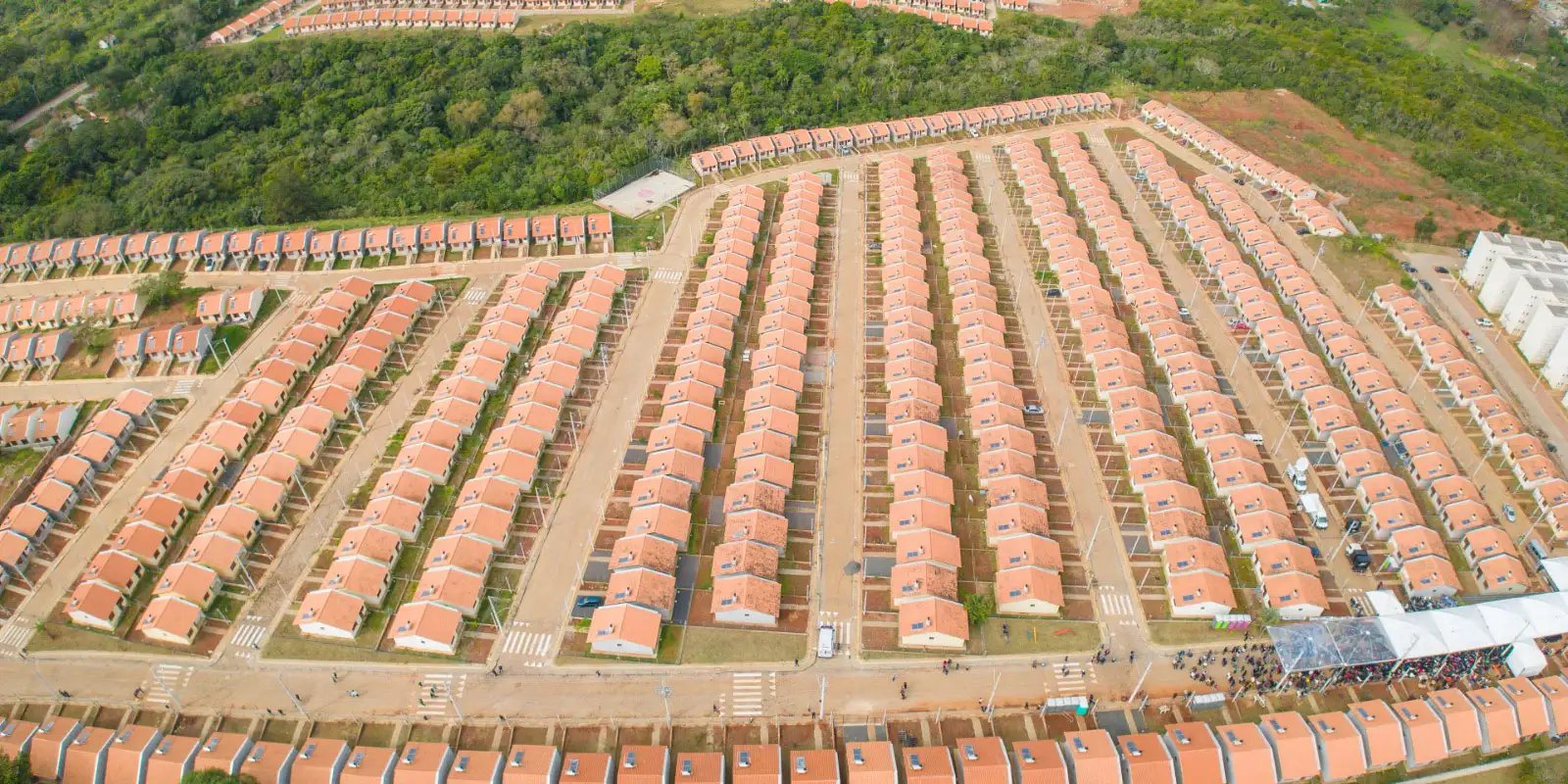 Ministério das Cidades assina contratos do Minha Casa, Minha Vida