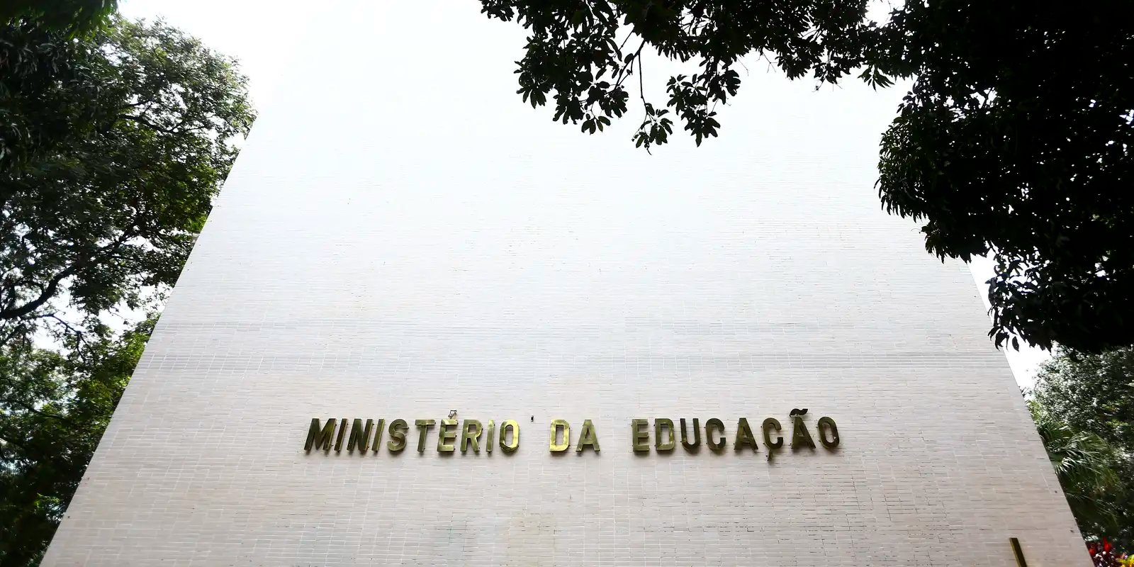 Governo deve repassar 37,2 milhões do salário-educação em 2024