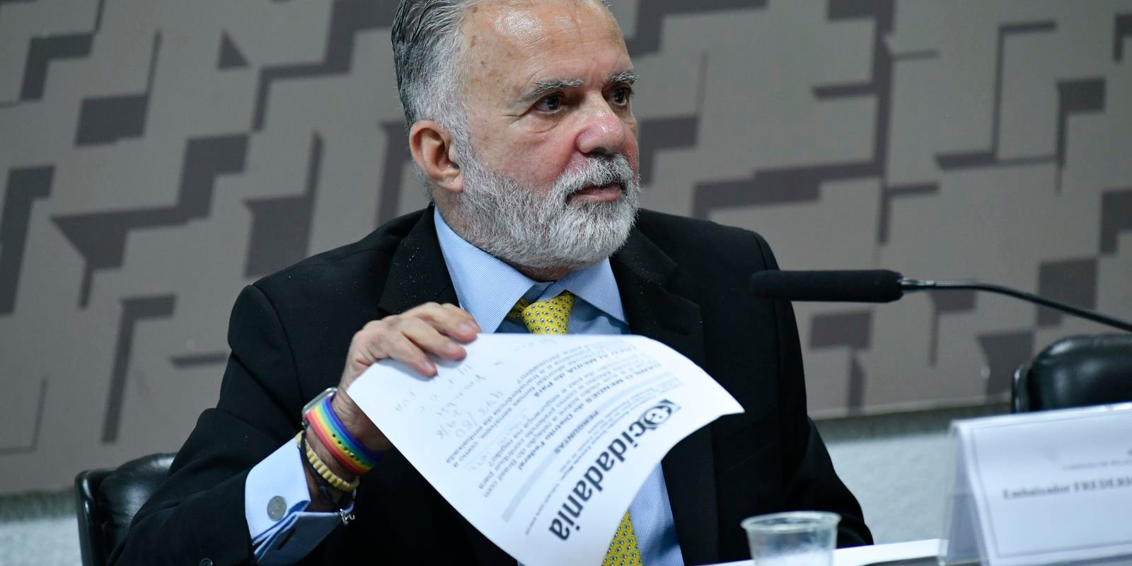Governo chama embaixador do Brasil em Israel para consultas