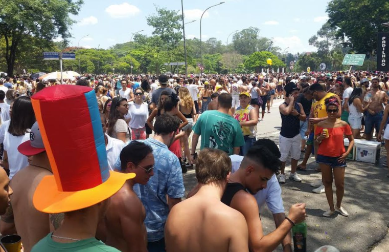 Pelo menos 129 blocos de rua cancelam participação no carnaval de SP