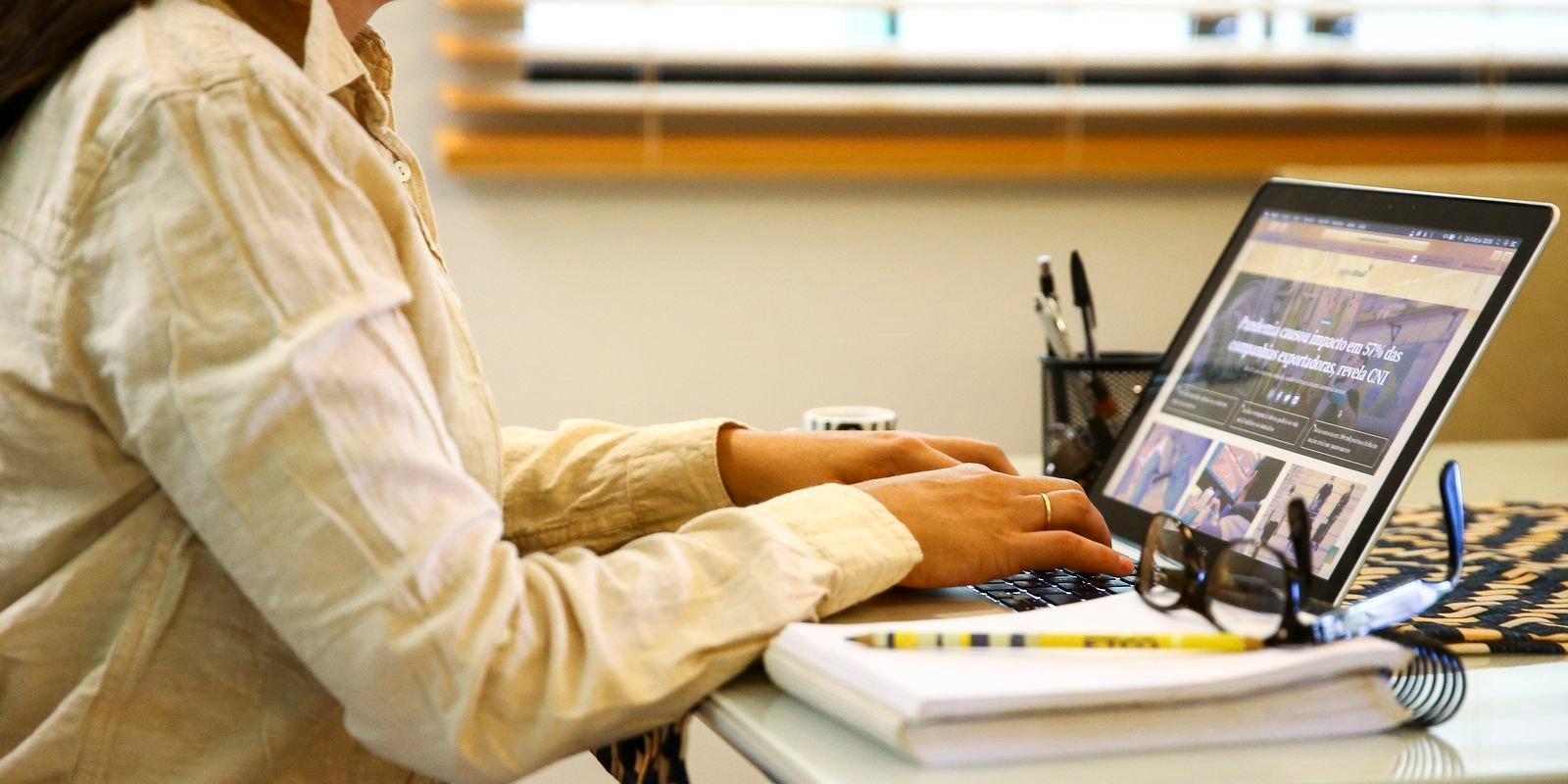 Pesquisa mostra que diferença salarial entre mulheres e homens caiu