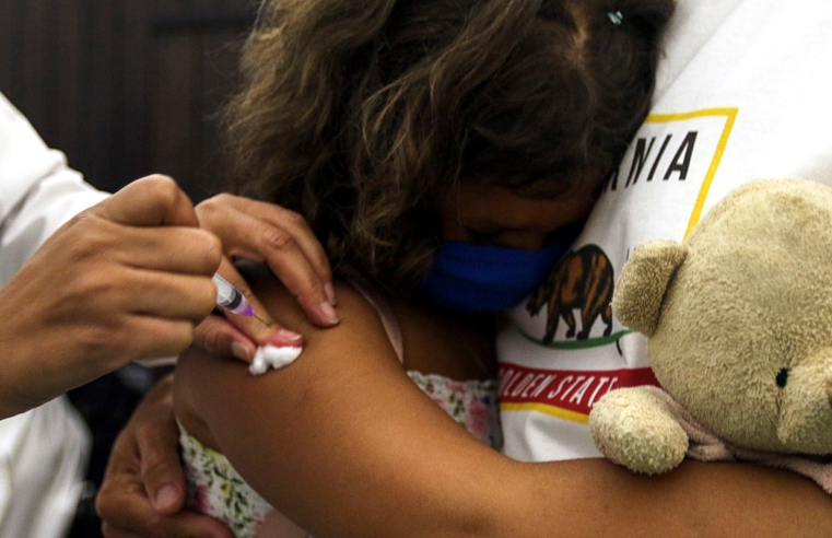 Cobertura vacinal completa contra covid em crianças não chega a 12%