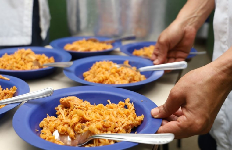 Em 2 anos, 13 milhões de brasileiros deixam de passar fome