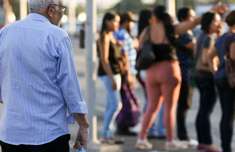 Governo antecipa décimo terceiro de aposentados e pensionistas