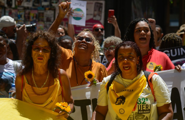 Ato por Marielle vira marcha pelas vítimas da violência do Estado