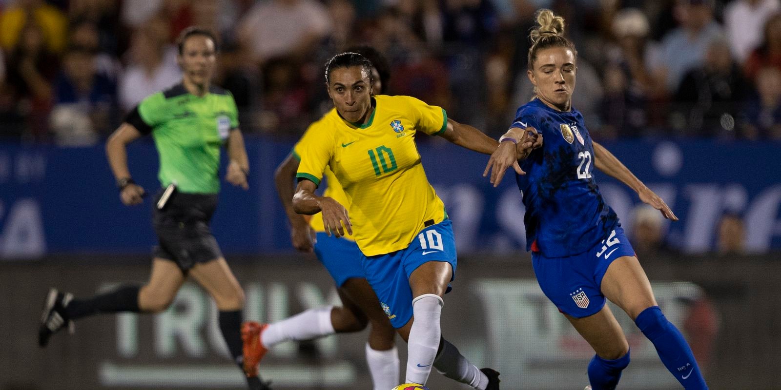 Marta e Cristiane voltam à seleção para torneio SheBelieves Cup