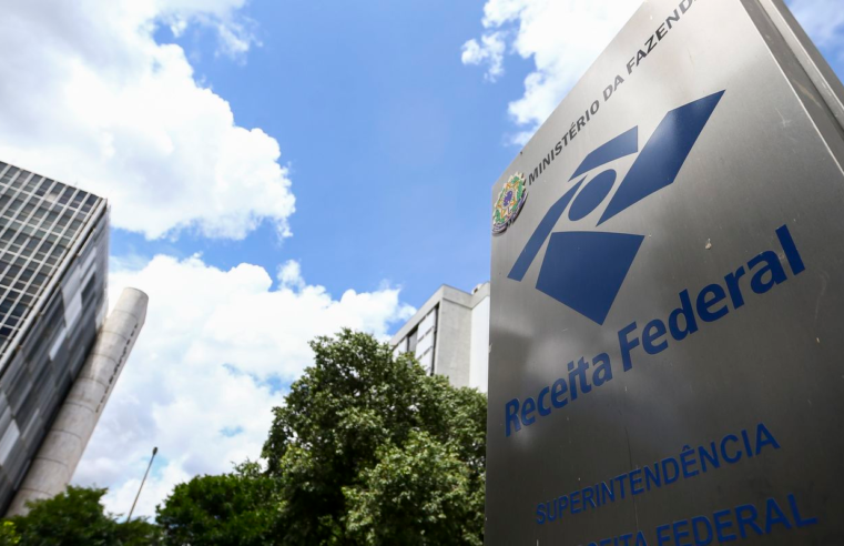 Receita libera programa para atualizar valor de bens no exterior