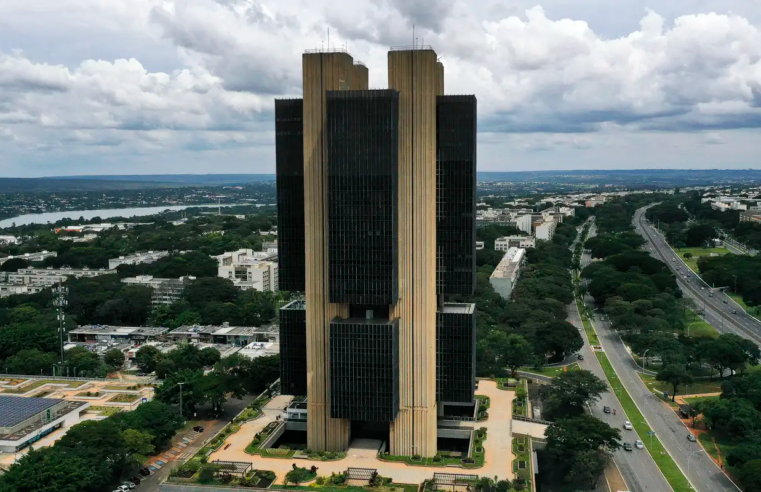 Fidúcia nega vazamento de Pix, mas rescinde contrato com cliente