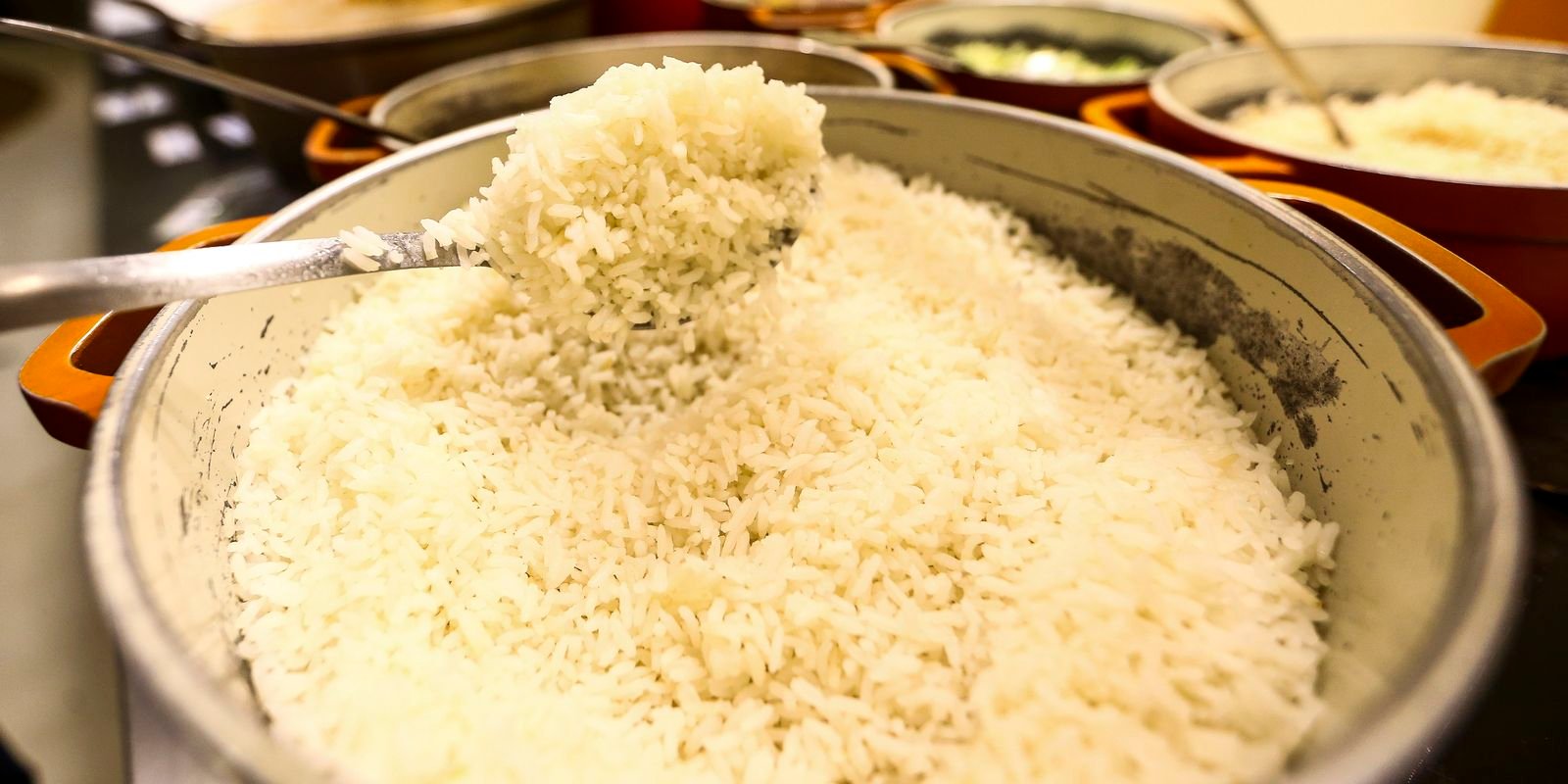 Uma em dez famílias enfrenta insegurança alimentar moderada ou grave
