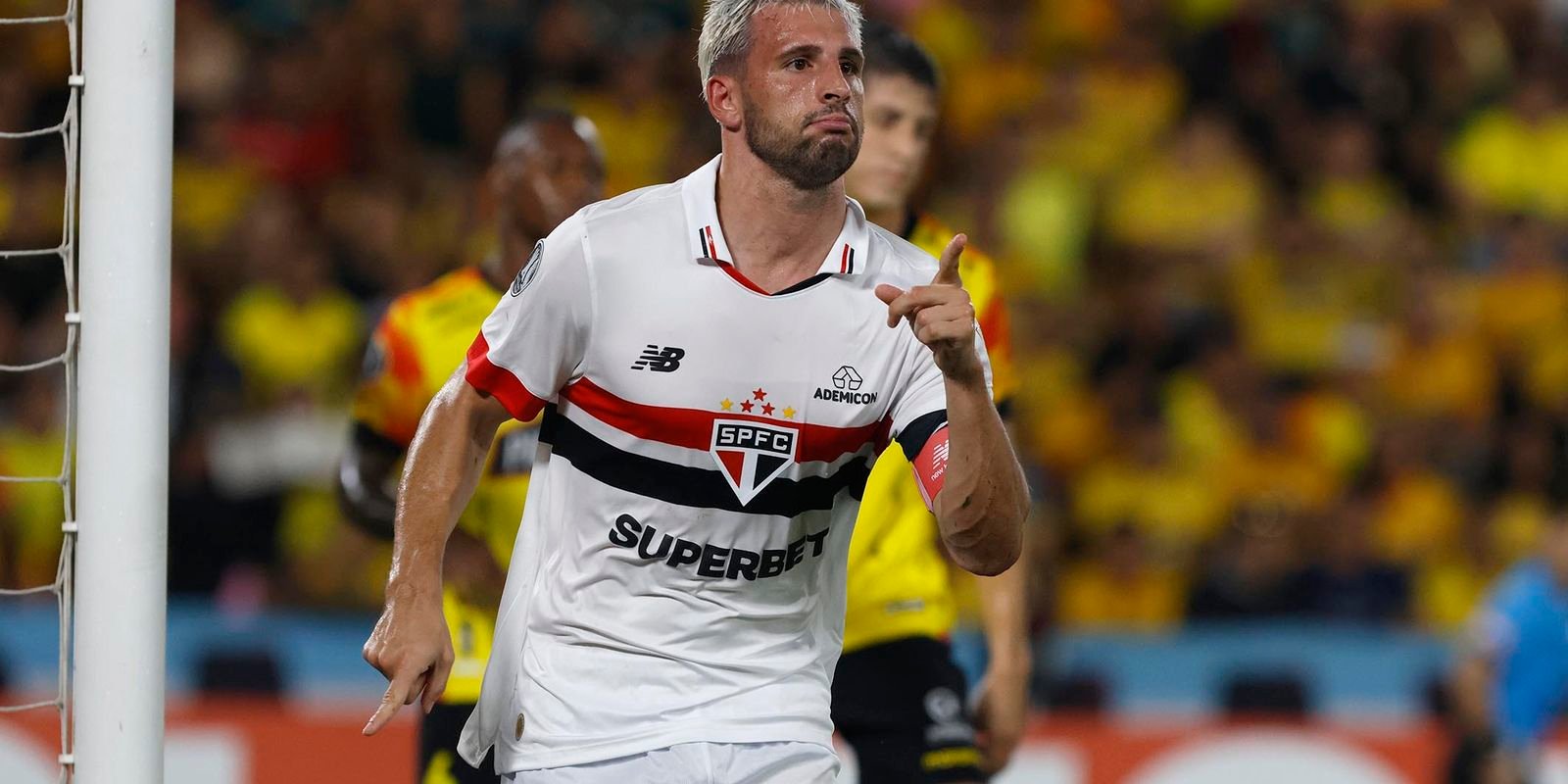 São Paulo derrota Barcelona pela Libertadores na estreia de Zubeldía