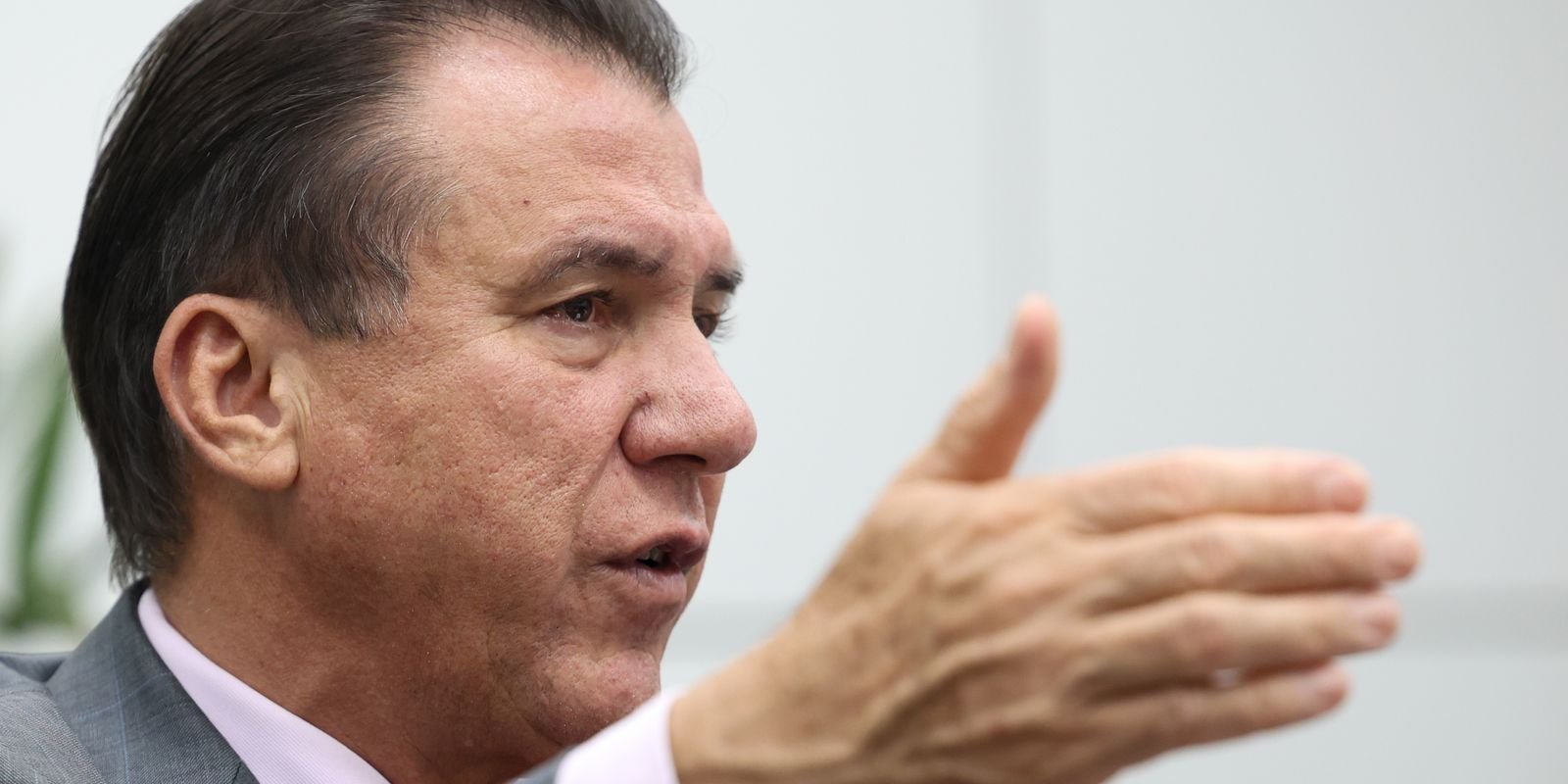 Marinho destaca políticas para os trabalhadores