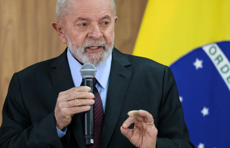 Lula adia viagem ao Chile em razão da crise no Rio Grande do Sul