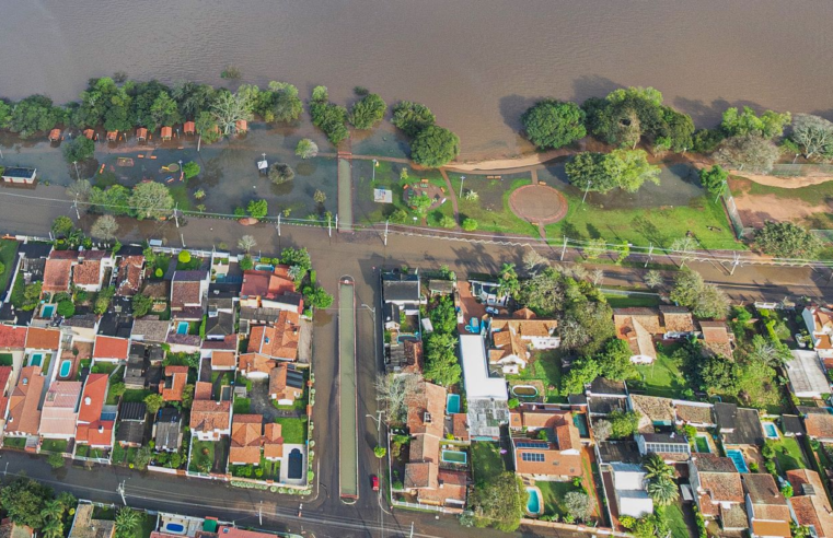 Guaíba volta a 5 metros e nova cheia deve aumentar área de alagamento