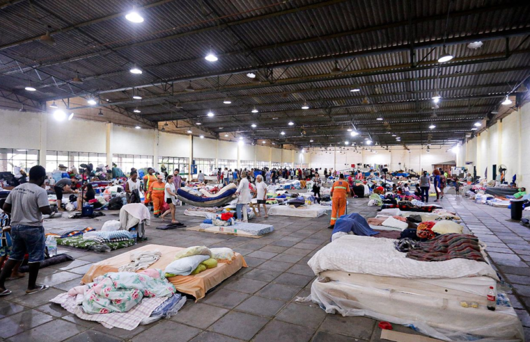 Quase 80 mil pessoas estão em abrigos no RS; mortes chegam a 149