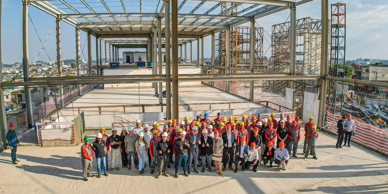 Com investimento de R$ 90 milhões, Lula visita obras do CEU de Diadema