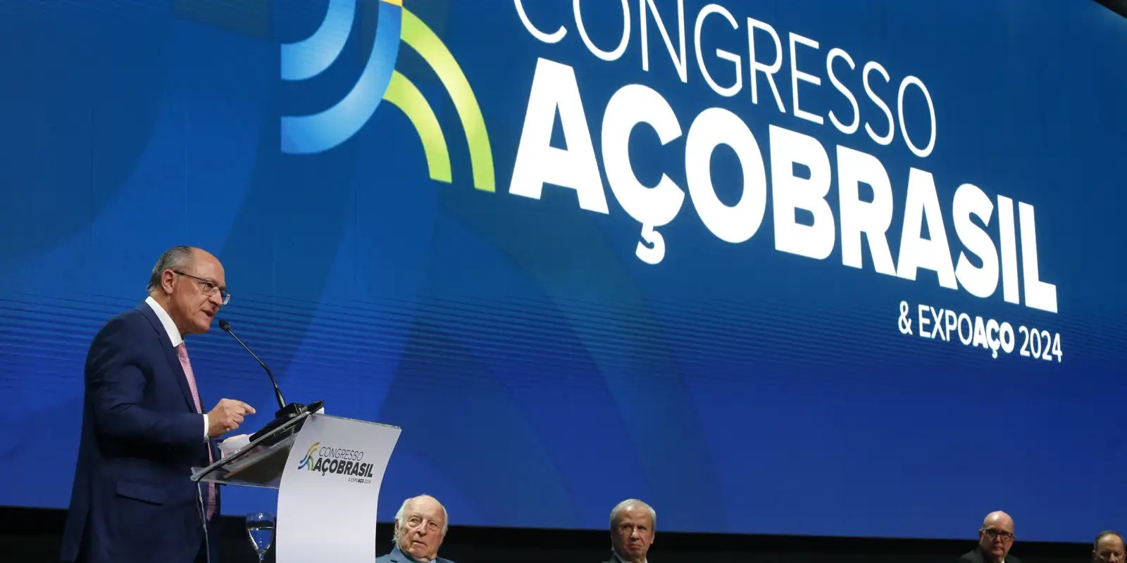 Alckmin: "Não tem razão Brasil ter a 2ª maior taxa de juro mundial"