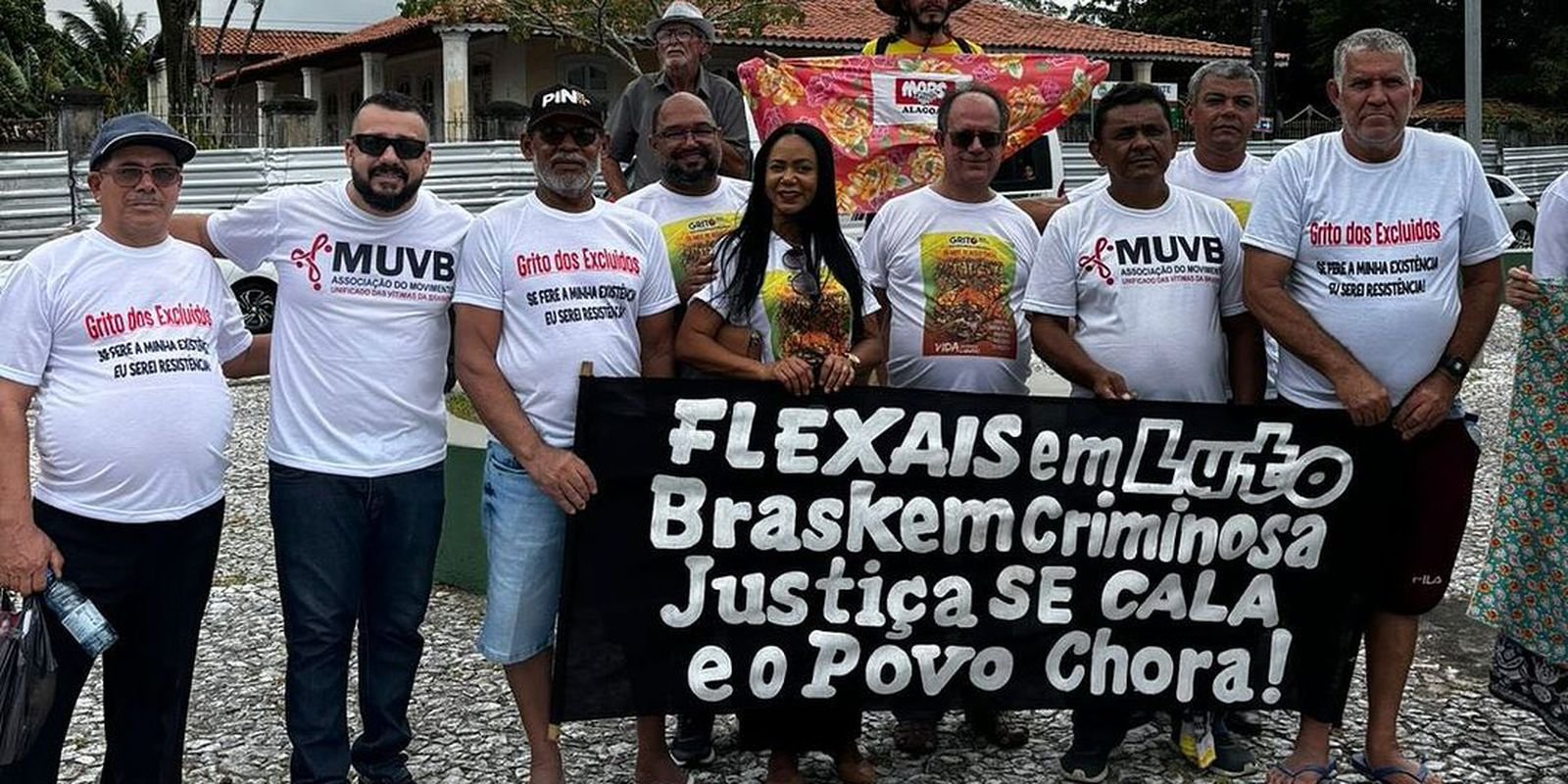 Vítimas da Braskem protestam durante encontro do G20, em Maceió