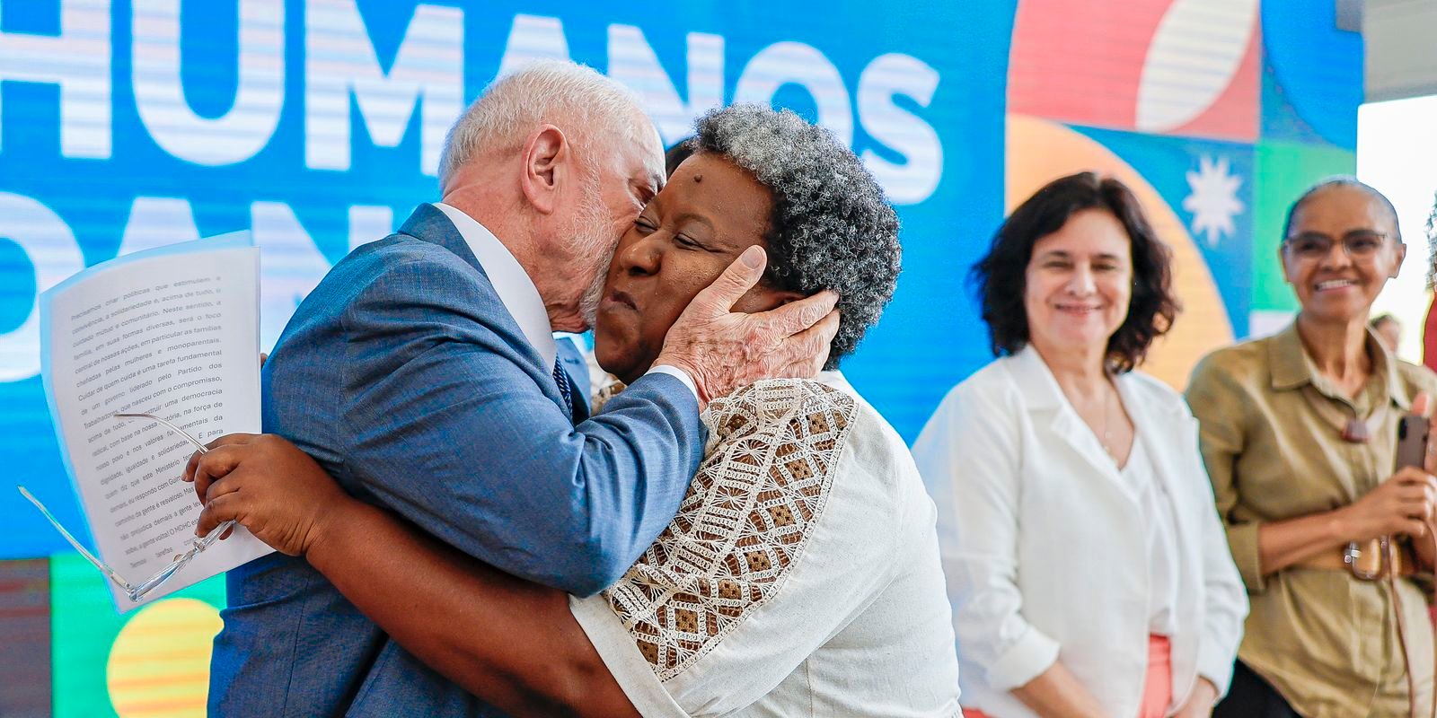 Macaé Evaristo toma posse como ministra dos Direitos Humanos