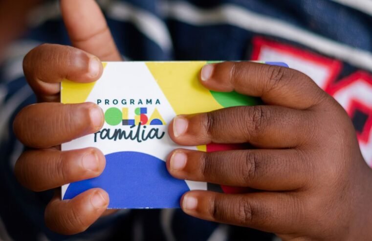 Caixa começa a pagar Bolsa Família de outubro