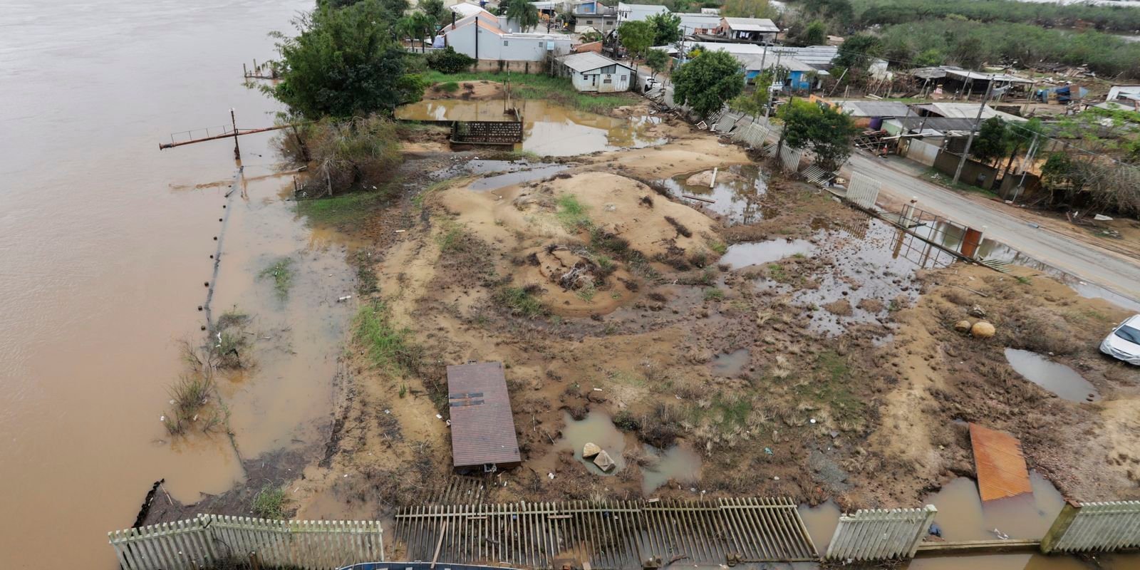 Presos suspeitos de desviar recursos destinados a vítimas de enchentes
