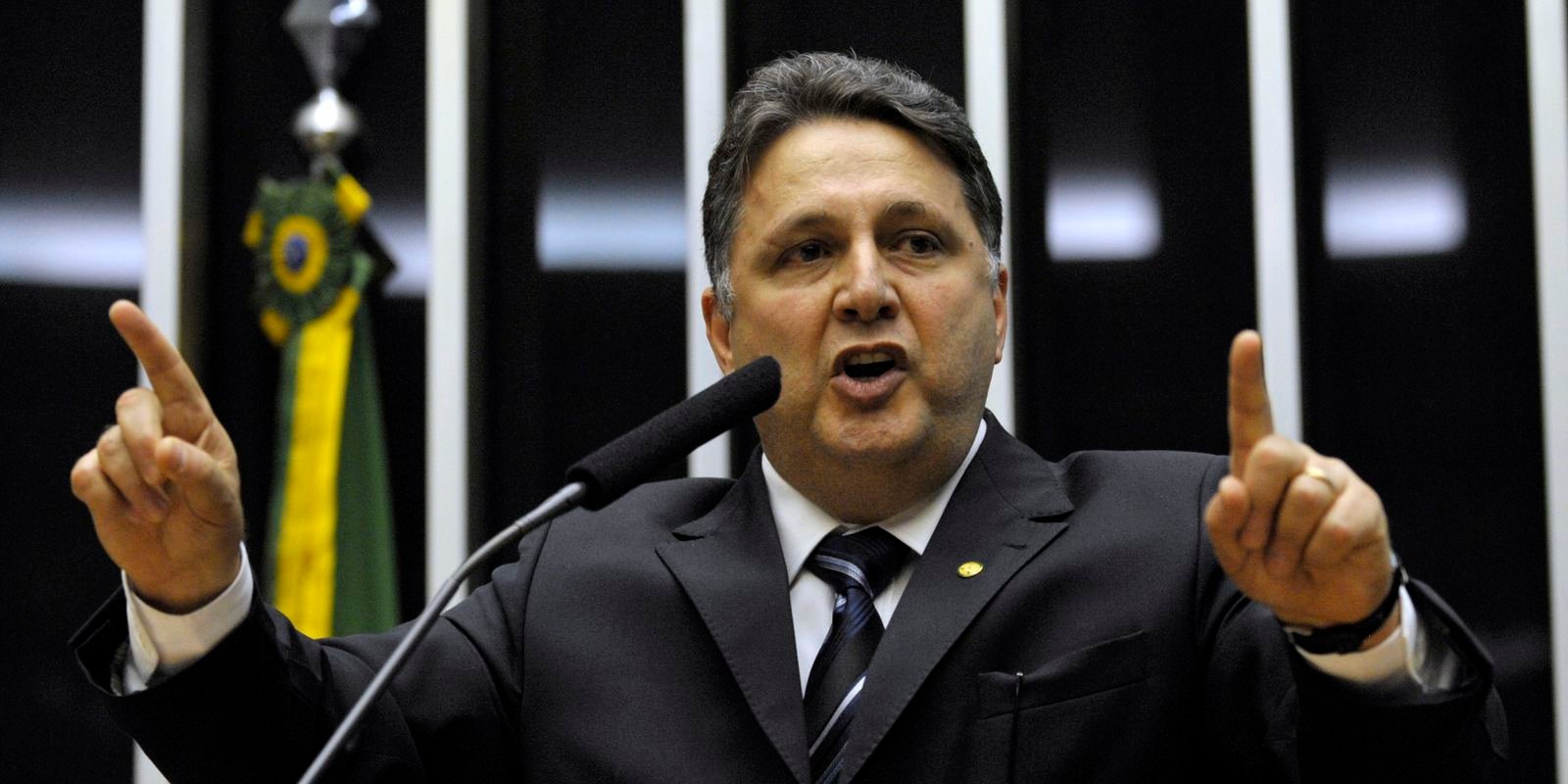 STJ mantém candidatura de Anthony Garotinho a vereador no Rio