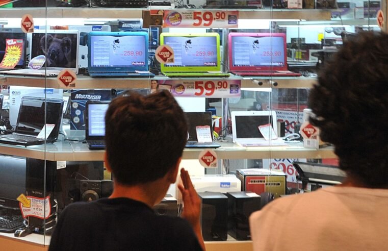 Correios lançam campanha para atender vendas da Black Friday