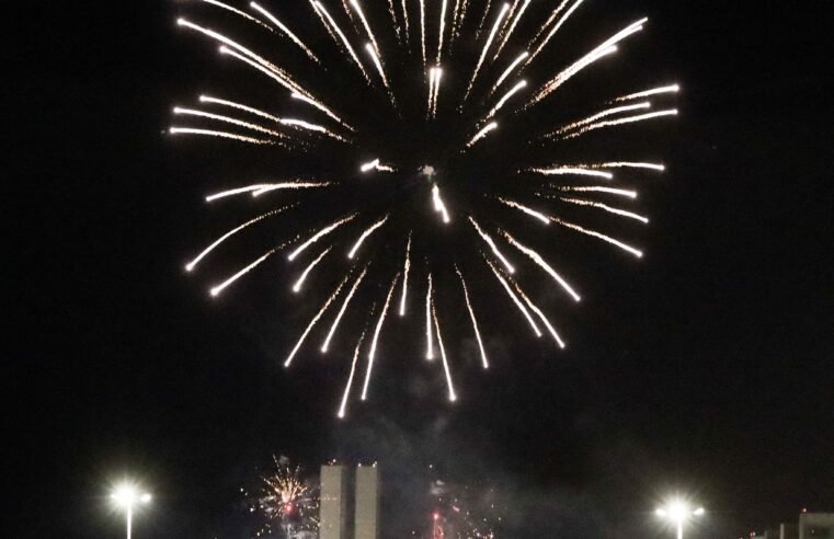 Médicos alertam para acidentes com fogos de artifícios nas festas