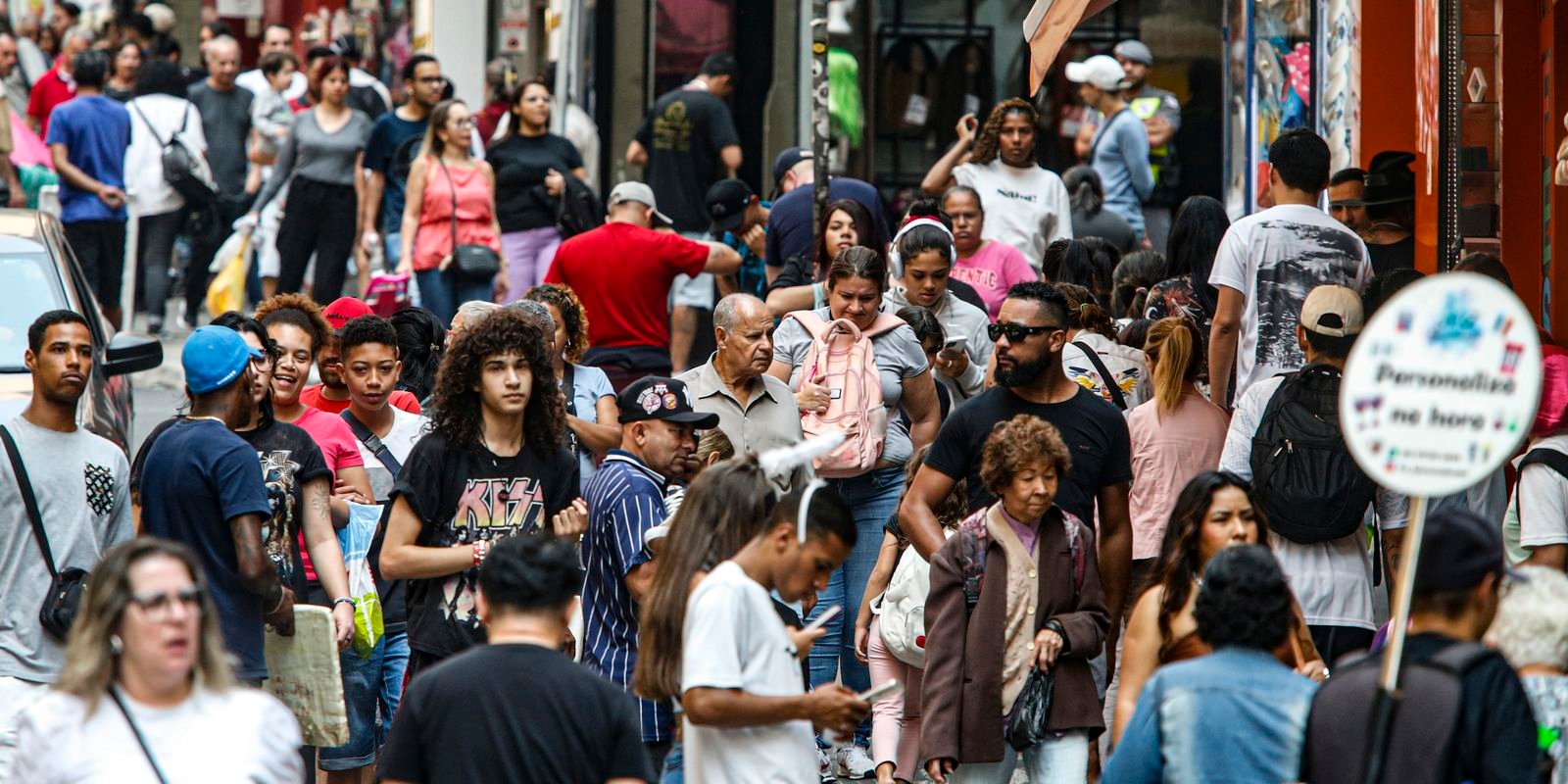 Serasa: mais de 73 milhões de pessoas estavam endividadas no país