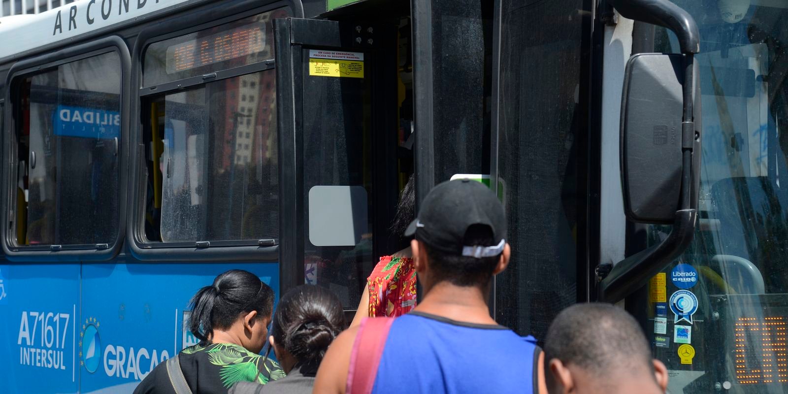 Ônibus do Rio terão ar condicionado monitorado pela prefeitura