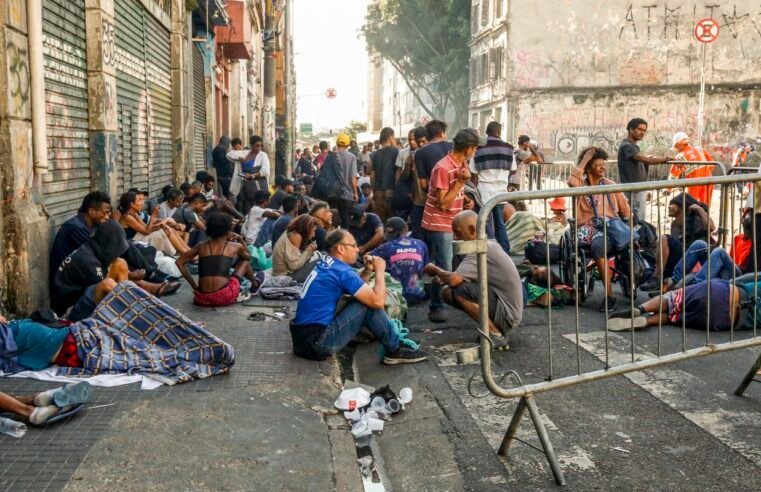 Estrutura da prefeitura leva a confinamento de pessoas na Cracolândia