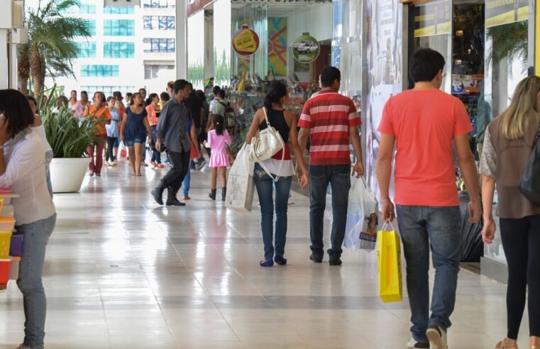 Intenção de compra da famílias tem alta de 0,2% em janeiro