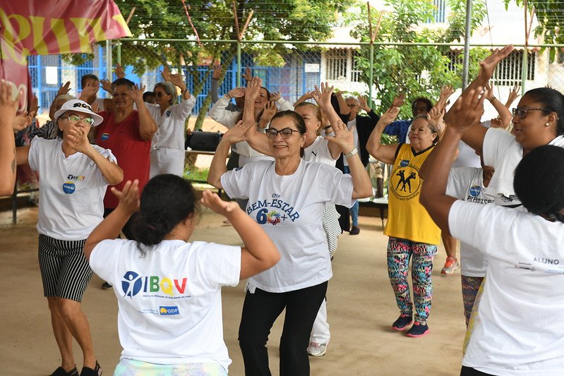 Pessoas idosas de Santa Maria participam do Projeto Viver 60+, nesta sexta (17)